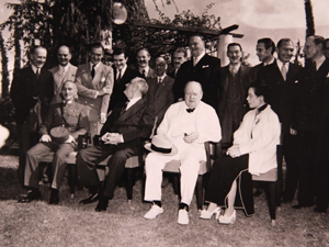 1943년 카이로 회담에 참석한 중·미·영 정상들