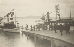 Saito Makoto and his party boarding a ship at the first pier structure