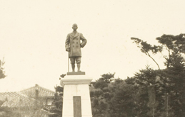 Statue of Matsushita Teijiro, president of Miryangjaeheung Corporation, and founder of the Docheon Irrigation Association (est. March 19th, 1920), Miryang (city), Gyeongsangnam-do (province)