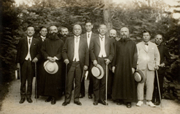 우가키 가즈시게(宇垣一成) 총독 대리와 유아사 구라헤이(湯浅倉平) 정무 총감의 수도원 방문(1927)