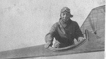 Han Jangho on a plane. Korean young men obtained pilot’s certificates at the Redwood Flight School, a private flight school in Redwood, and were appointed as instructors at the Willows Pilot Training School.