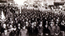 재미 한인 국방 경위대의 시가 행진(1942. 4. 26)
