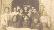 한국 애국 부인회 개봉 지회가 김구에게 환국 기념으로 기증한 이불보(1945)