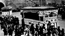 대한민국 임시 정부 환국을 환영하는 국민 행렬(서울 운동장, 1945. 12. 19)